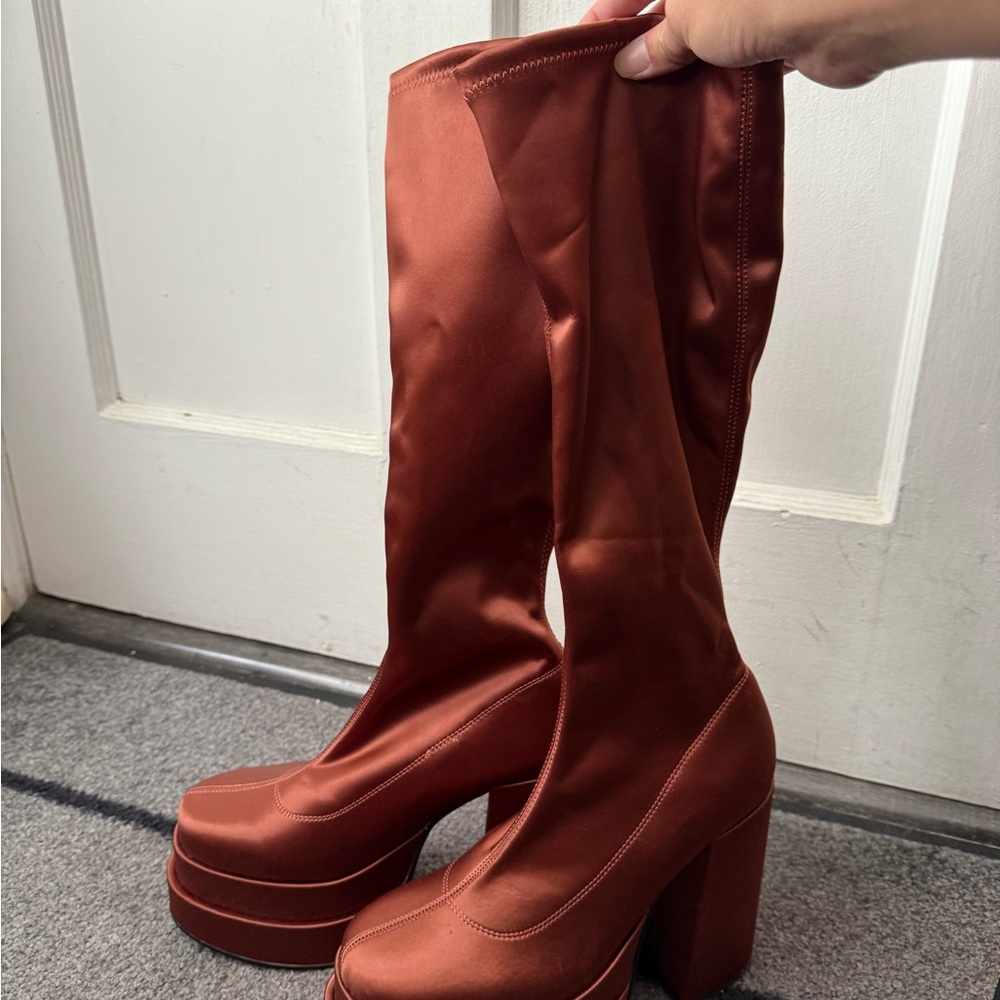 Steve Madden Brown Heeled Boots with Chunky Platform
